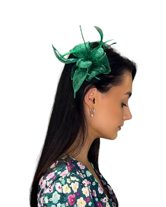 Clip On Fascinator In Green