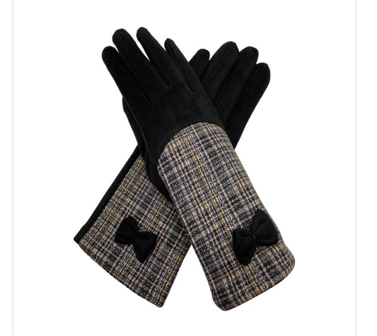 Plaid Detail Glove In Black